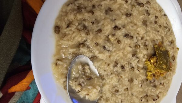 Zaiqa Cooking: Khichri 